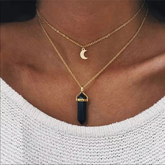 Jewelry - Natural Black Stone Choker Gold pendent Necklace